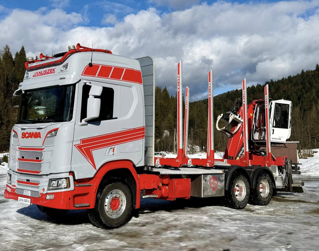 SCANIA R580 - Φορτηγό ξυλείας: φωτογραφία 2 SCANIA R580 - Φορτηγό ξυλείας: φωτογραφία 2