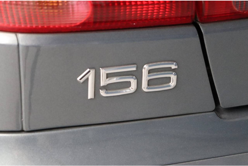 Λιμουζίνα/ Sedan Alfa Romeo 156 3.2i V6 24v GTA: φωτογραφία 15