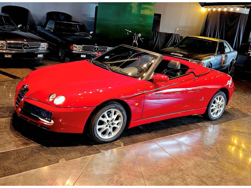 Alfa Romeo Spider (916 - update 3) _ 2.0 TS - Αυτοκίνητο: φωτογραφία 1 Alfa Romeo Spider (916 - update 3) _ 2.0 TS - Αυτοκίνητο: φωτογραφία 1