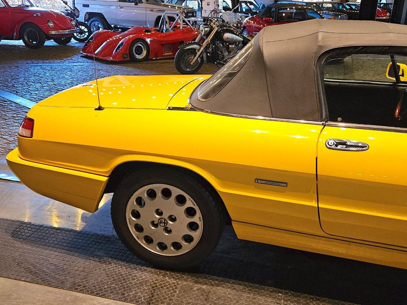 Λιμουζίνα/ Sedan Alfa Romeo Spider (serie 4) _ 2000: φωτογραφία 10