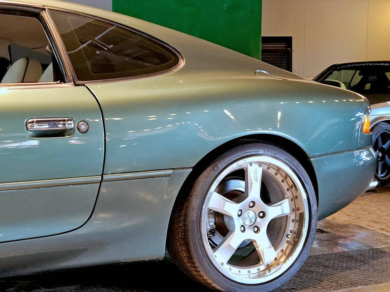 Aston Martin DB7 Automatic - Αυτοκίνητο: φωτογραφία 3 Aston Martin DB7 Automatic - Αυτοκίνητο: φωτογραφία 3