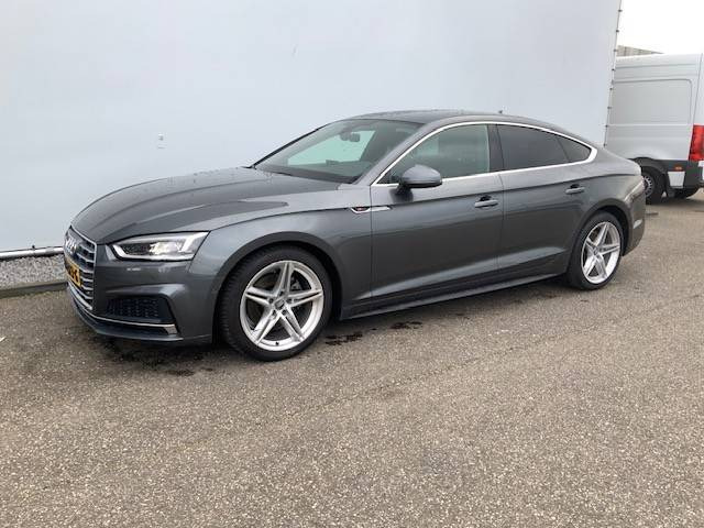 Audi A5 Sportback G-Tron S Line Edition - Λιμουζίνα/ Sedan: φωτογραφία 1 Audi A5 Sportback G-Tron S Line Edition - Λιμουζίνα/ Sedan: φωτογραφία 1