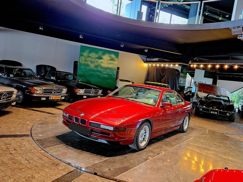 BMW 850iA - Αυτοκίνητο: φωτογραφία 2 BMW 850iA - Αυτοκίνητο: φωτογραφία 2