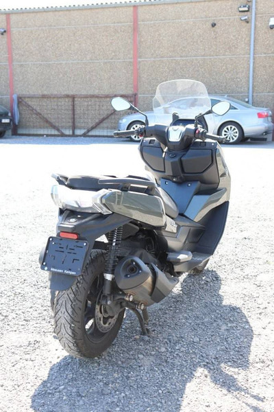 BMW C 400 GT - Μοτοσικλέτα: φωτογραφία 5 BMW C 400 GT - Μοτοσικλέτα: φωτογραφία 5