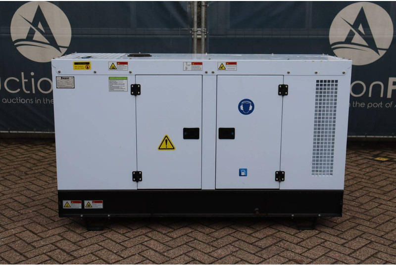 Bauer GFS-12kW - Βιομηχανική γεννήτρια: φωτογραφία 2 Bauer GFS-12kW - Βιομηχανική γεννήτρια: φωτογραφία 2