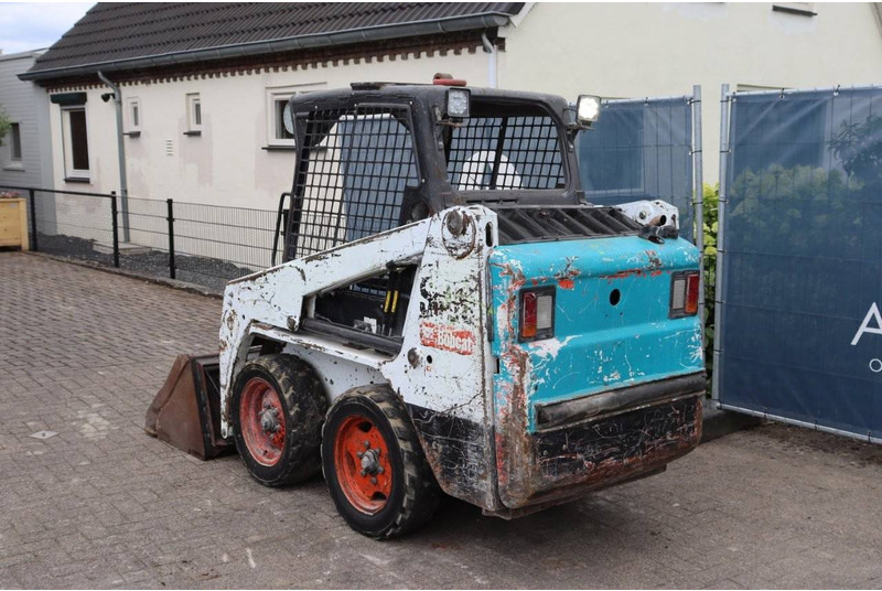 Bobcat S100 - Ελαστιχοφόρος φορτωτής: φωτογραφία 4 Bobcat S100 - Ελαστιχοφόρος φορτωτής: φωτογραφία 4