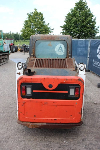 Bobcat S450 - Ελαστιχοφόρος φορτωτής: φωτογραφία 4 Bobcat S450 - Ελαστιχοφόρος φορτωτής: φωτογραφία 4