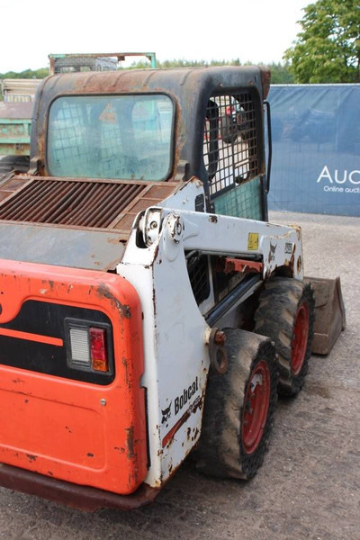Bobcat S450 - Ελαστιχοφόρος φορτωτής: φωτογραφία 5 Bobcat S450 - Ελαστιχοφόρος φορτωτής: φωτογραφία 5