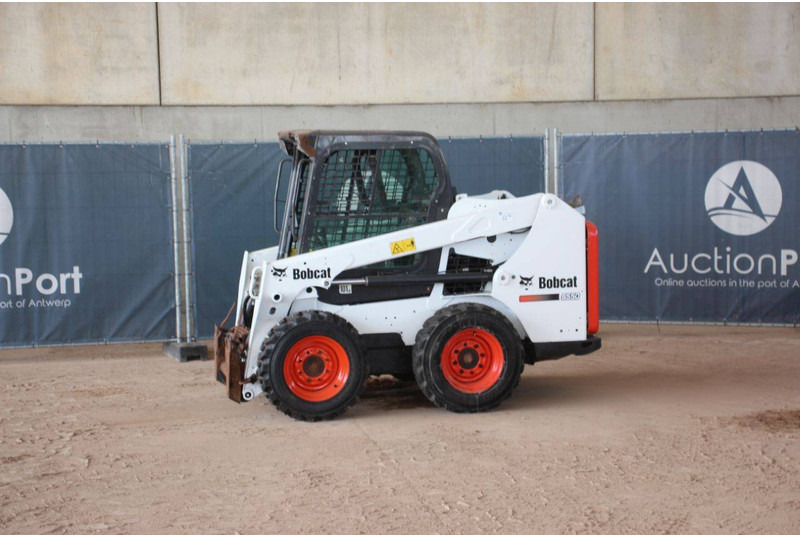 Bobcat S550 - Ελαστιχοφόρος φορτωτής: φωτογραφία 1 Bobcat S550 - Ελαστιχοφόρος φορτωτής: φωτογραφία 1