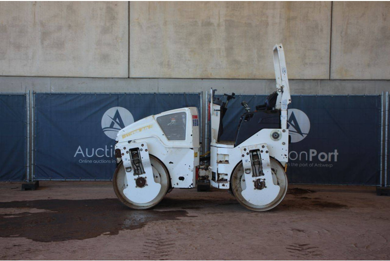 Bomag BW138AD-5 - Οδοστρωτήρες: φωτογραφία 2 Bomag BW138AD-5 - Οδοστρωτήρες: φωτογραφία 2