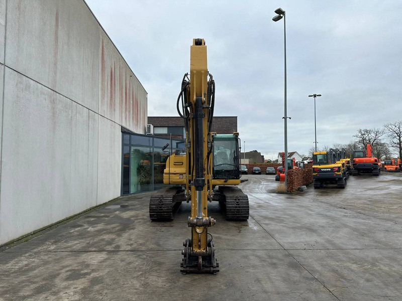 Caterpillar 323DL - Ερπυστριοφόρος εκσκαφέας: φωτογραφία 2 Caterpillar 323DL - Ερπυστριοφόρος εκσκαφέας: φωτογραφία 2