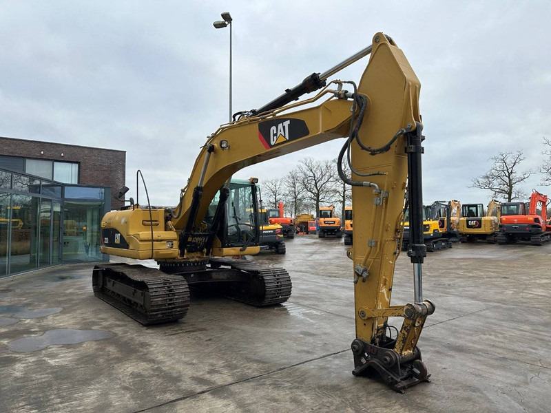 Caterpillar 323DL - Ερπυστριοφόρος εκσκαφέας: φωτογραφία 3 Caterpillar 323DL - Ερπυστριοφόρος εκσκαφέας: φωτογραφία 3