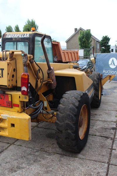 Caterpillar TH63 - Τηλεσκοπικός φορτωτής: φωτογραφία 5 Caterpillar TH63 - Τηλεσκοπικός φορτωτής: φωτογραφία 5