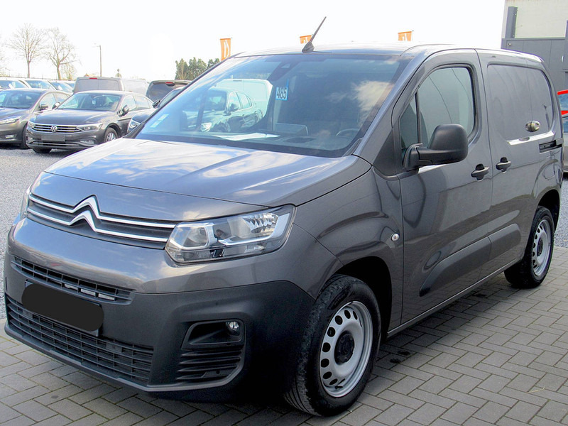 Citroën Berlingo BlueHDi Automatic - Βαν: φωτογραφία 1 Citroën Berlingo BlueHDi Automatic - Βαν: φωτογραφία 1
