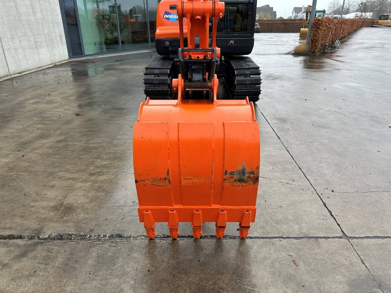 Ερπυστριοφόρος εκσκαφέας Doosan DX55-9C: φωτογραφία 9