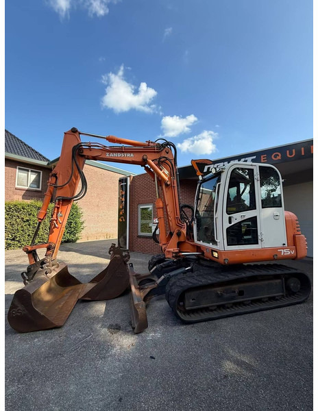 Doosan S75-V - Ερπυστριοφόρος εκσκαφέας: φωτογραφία 1 Doosan S75-V - Ερπυστριοφόρος εκσκαφέας: φωτογραφία 1