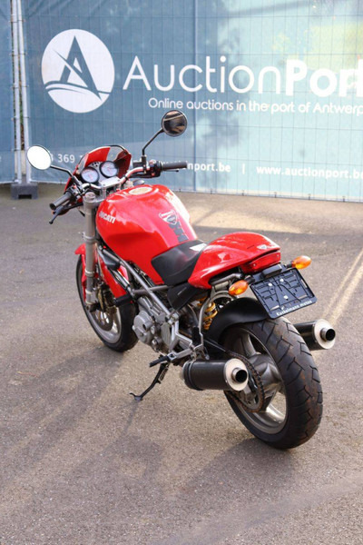 Ducati Monster 600 - Μοτοσικλέτα: φωτογραφία 4 Ducati Monster 600 - Μοτοσικλέτα: φωτογραφία 4