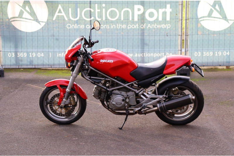 Ducati Monster 600 - Μοτοσικλέτα: φωτογραφία 2 Ducati Monster 600 - Μοτοσικλέτα: φωτογραφία 2