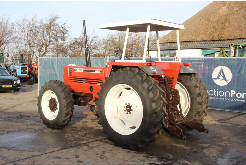 Fiat 100-90DT - Τρακτέρ: φωτογραφία 3 Fiat 100-90DT - Τρακτέρ: φωτογραφία 3