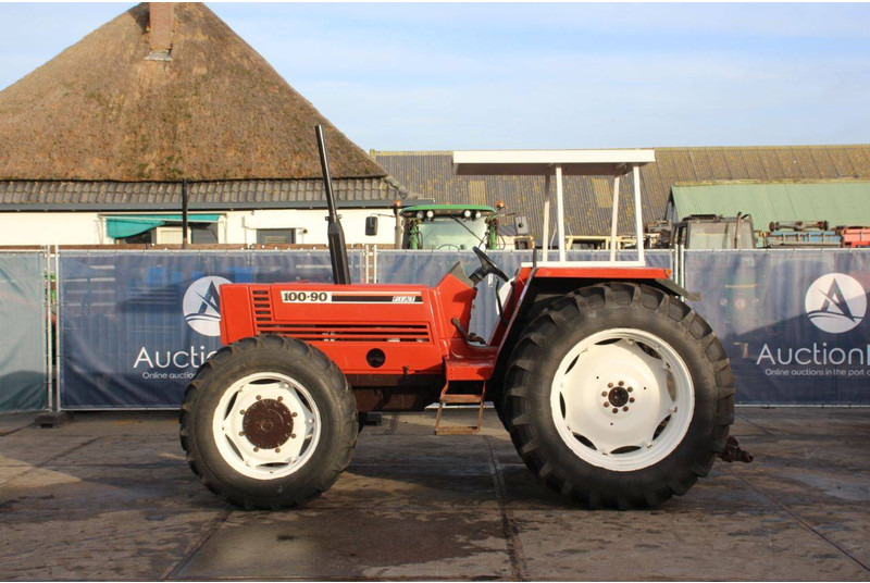 Fiat 100-90DT - Τρακτέρ: φωτογραφία 2 Fiat 100-90DT - Τρακτέρ: φωτογραφία 2