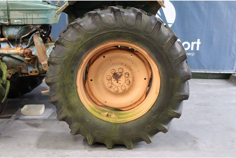 Τρακτέρ Ford County 1004: φωτογραφία 11