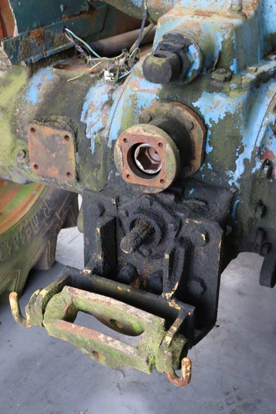 Τρακτέρ Ford County 1004: φωτογραφία 16