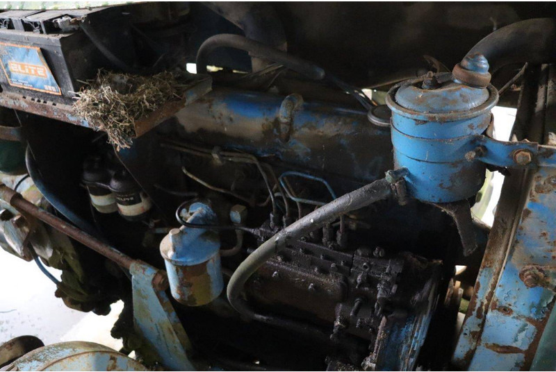 Τρακτέρ Ford County 1004: φωτογραφία 12