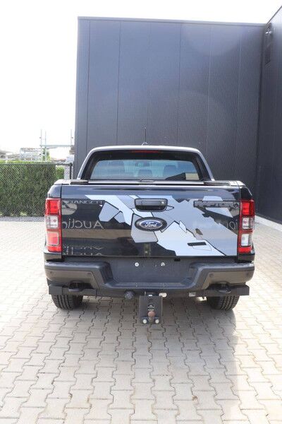 Ford Ranger Raptor - Λιμουζίνα/ Sedan: φωτογραφία 5 Ford Ranger Raptor - Λιμουζίνα/ Sedan: φωτογραφία 5