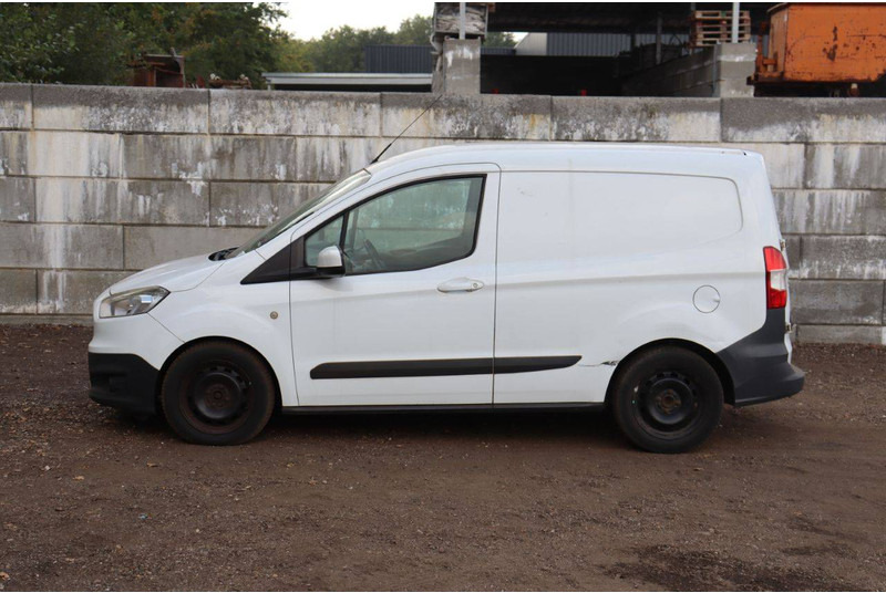 Ford Transit Courier - Βαν: φωτογραφία 2 Ford Transit Courier - Βαν: φωτογραφία 2