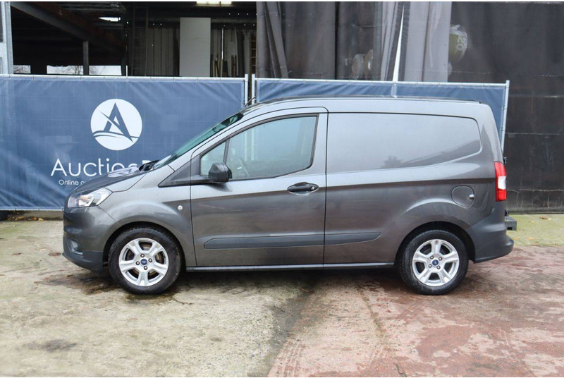 Ford Transit Courier - Βαν: φωτογραφία 2 Ford Transit Courier - Βαν: φωτογραφία 2