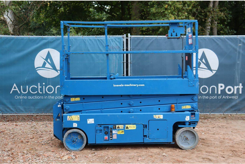 Genie GS-2032 - Ψαλιδωτό ανυψωτικό: φωτογραφία 2 Genie GS-2032 - Ψαλιδωτό ανυψωτικό: φωτογραφία 2