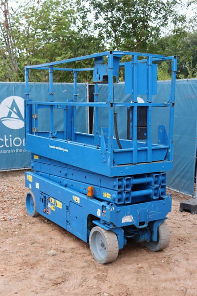 Genie GS-2032 - Ψαλιδωτό ανυψωτικό: φωτογραφία 4 Genie GS-2032 - Ψαλιδωτό ανυψωτικό: φωτογραφία 4