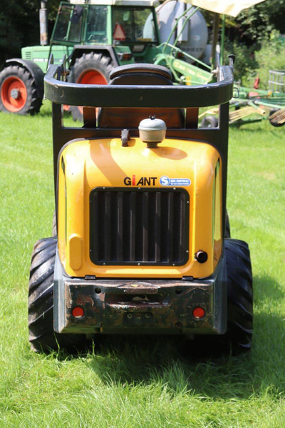 Giant D337T - Ελαστιχοφόρος φορτωτής: φωτογραφία 5 Giant D337T - Ελαστιχοφόρος φορτωτής: φωτογραφία 5