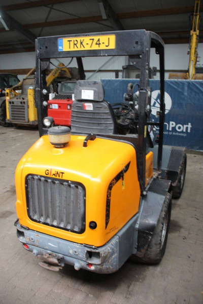 Giant V452T HD - Ελαστιχοφόρος φορτωτής: φωτογραφία 5 Giant V452T HD - Ελαστιχοφόρος φορτωτής: φωτογραφία 5