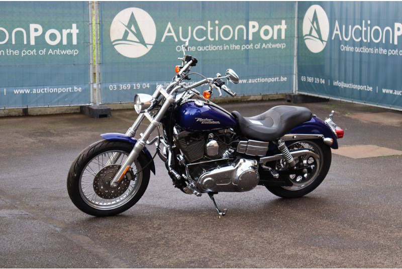 Μοτοσικλέτα Harley-Davidson Dyna Street Bob: φωτογραφία 9