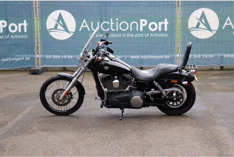 Harley-Davidson Dyna Wide Glide - Μοτοσικλέτα: φωτογραφία 2 Harley-Davidson Dyna Wide Glide - Μοτοσικλέτα: φωτογραφία 2