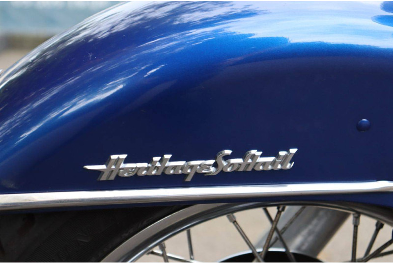 Μοτοσικλέτα Harley-Davidson Heritage Softail Classic: φωτογραφία 12