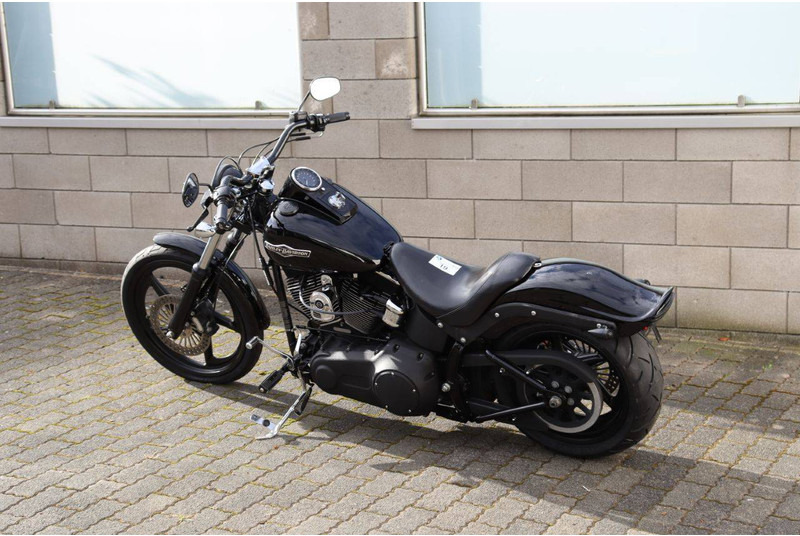 Harley-Davidson Night Train FXSTB - Μοτοσικλέτα: φωτογραφία 3 Harley-Davidson Night Train FXSTB - Μοτοσικλέτα: φωτογραφία 3