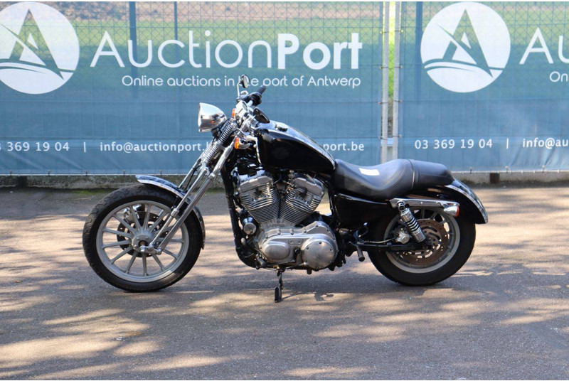 Harley-Davidson Sportster 883 Springer - Μοτοσικλέτα: φωτογραφία 1 Harley-Davidson Sportster 883 Springer - Μοτοσικλέτα: φωτογραφία 1