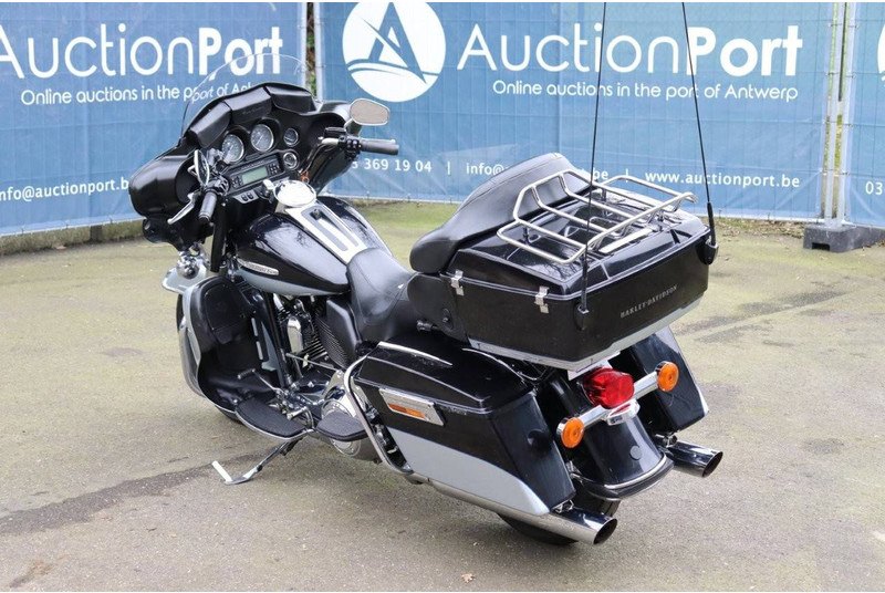 Harley-Davidson Ultra Classic - Μοτοσικλέτα: φωτογραφία 4 Harley-Davidson Ultra Classic - Μοτοσικλέτα: φωτογραφία 4