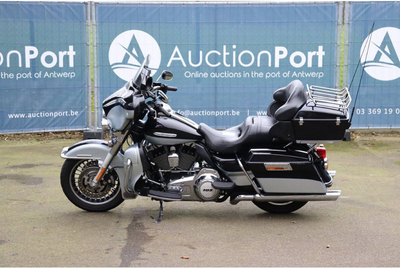 Harley-Davidson Ultra Classic - Μοτοσικλέτα: φωτογραφία 2 Harley-Davidson Ultra Classic - Μοτοσικλέτα: φωτογραφία 2