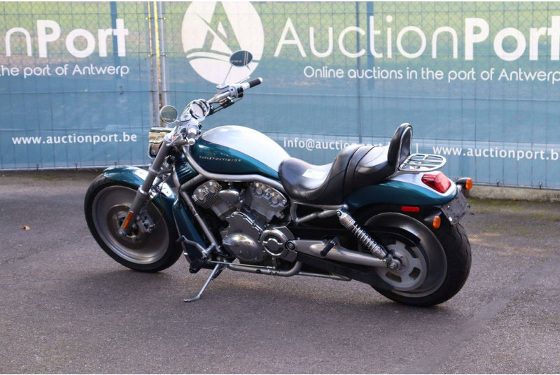 Harley-Davidson V-ROD VRSC - Μοτοσικλέτα: φωτογραφία 3 Harley-Davidson V-ROD VRSC - Μοτοσικλέτα: φωτογραφία 3