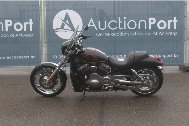 Harley-Davidson V-Rod - Μοτοσικλέτα: φωτογραφία 2 Harley-Davidson V-Rod - Μοτοσικλέτα: φωτογραφία 2