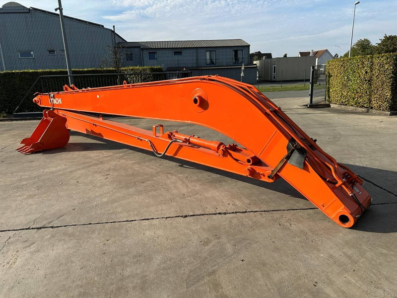 Hitachi Long Reach - Συσσωρευτής: φωτογραφία 3 Hitachi Long Reach - Συσσωρευτής: φωτογραφία 3