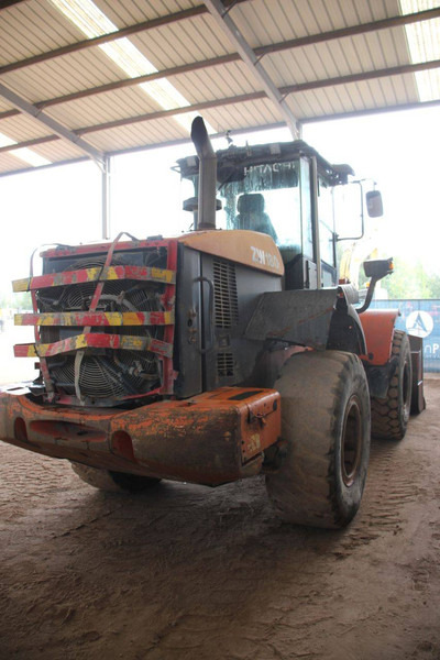 Hitachi ZW180 - Ελαστιχοφόρος φορτωτής: φωτογραφία 5 Hitachi ZW180 - Ελαστιχοφόρος φορτωτής: φωτογραφία 5