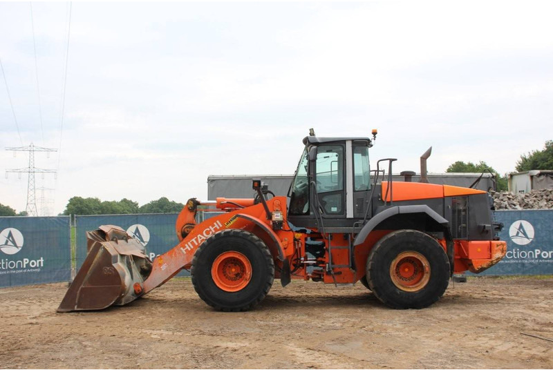 Hitachi ZW250 - Ελαστιχοφόρος φορτωτής: φωτογραφία 2 Hitachi ZW250 - Ελαστιχοφόρος φορτωτής: φωτογραφία 2