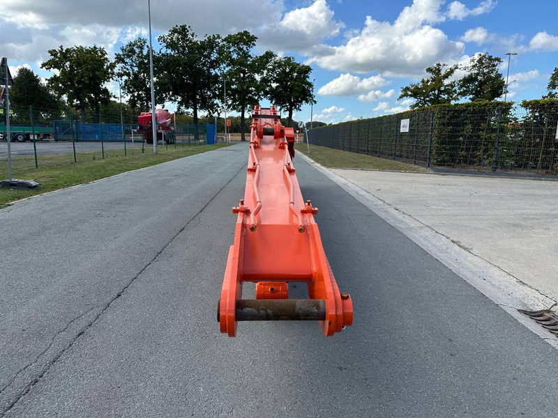 Hitachi ZX200 - Μπούμα: φωτογραφία 2 Hitachi ZX200 - Μπούμα: φωτογραφία 2