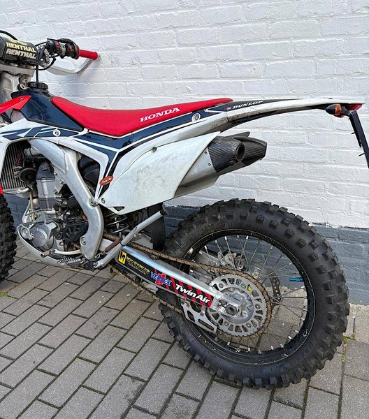 Honda CRF 500 R - Μοτοσικλέτα: φωτογραφία 2 Honda CRF 500 R - Μοτοσικλέτα: φωτογραφία 2