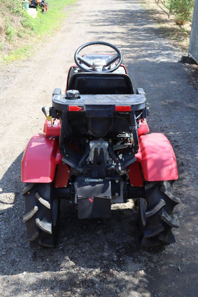 Honda RT130D - Τρακτέρ: φωτογραφία 4 Honda RT130D - Τρακτέρ: φωτογραφία 4