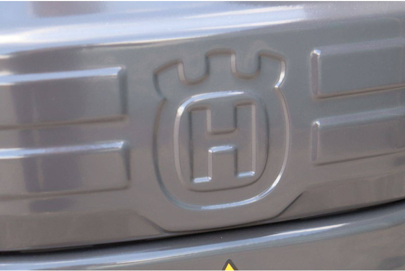 Νέα Χλοοκοπτικό Husqvarna P524X EFI: φωτογραφία 17 Νέα Χλοοκοπτικό Husqvarna P524X EFI: φωτογραφία 17